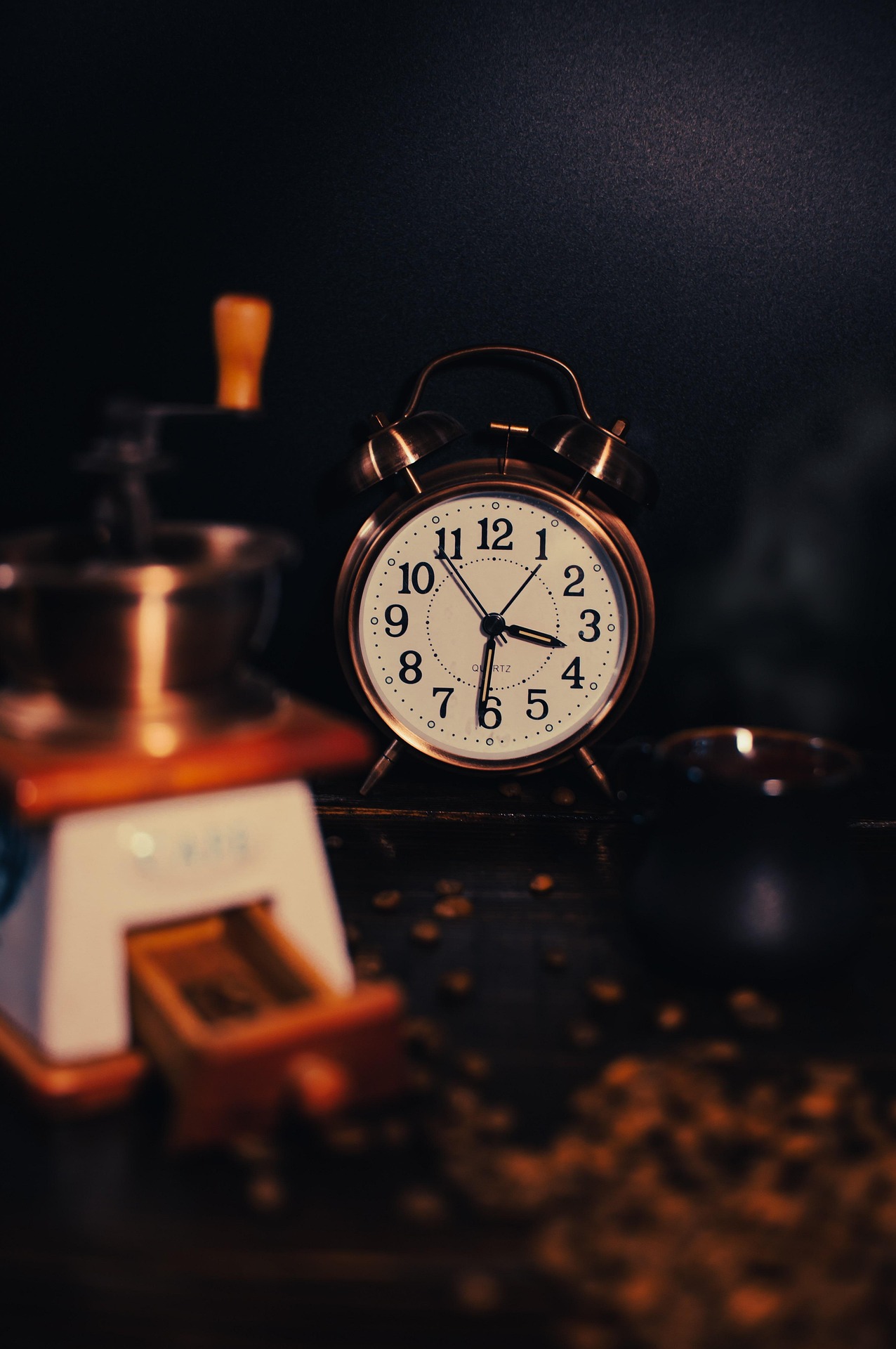 Waking Up Between 3 and 5 AM: A Spiritual Meaning