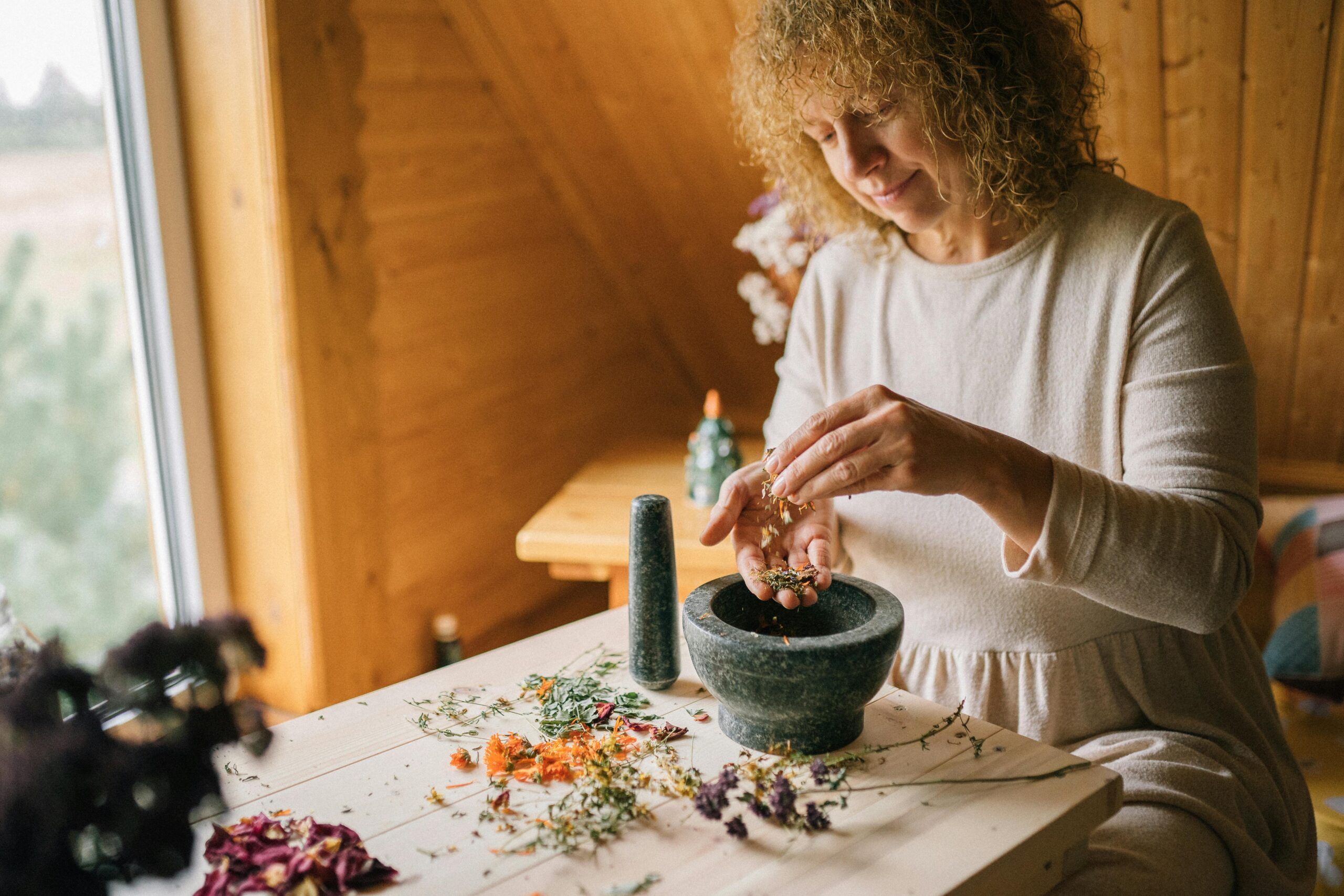 Natural Remedies for Anxiety: 10 Ideas to Help Your Symptoms